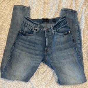 Lucky Brand HR skinny Jeans Bridgette style size 2